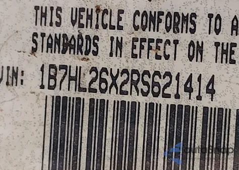 1994 Dodge Dakota z USA, uszkodzony, nr VIN 1B7HL26X2RS621414